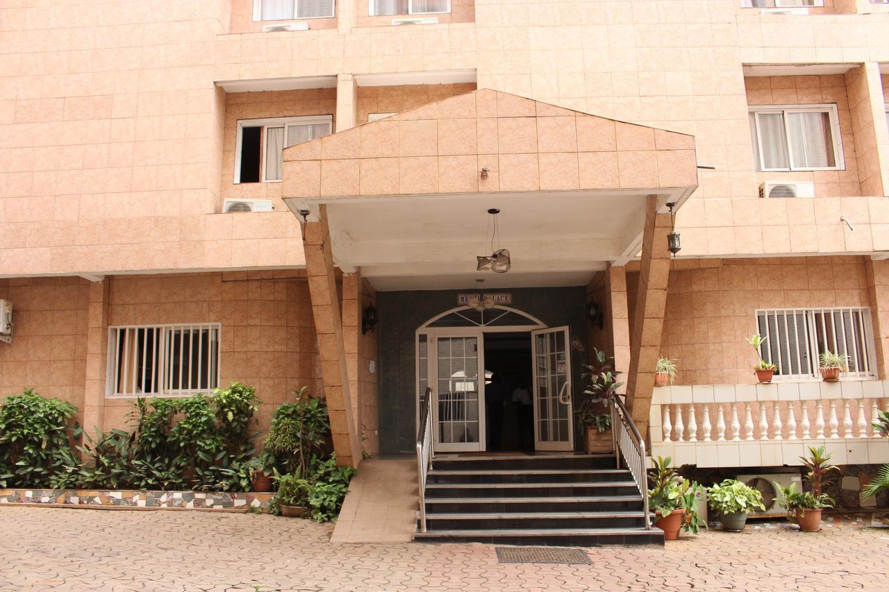 Meumi Palace Yaoundé Exteriör bild